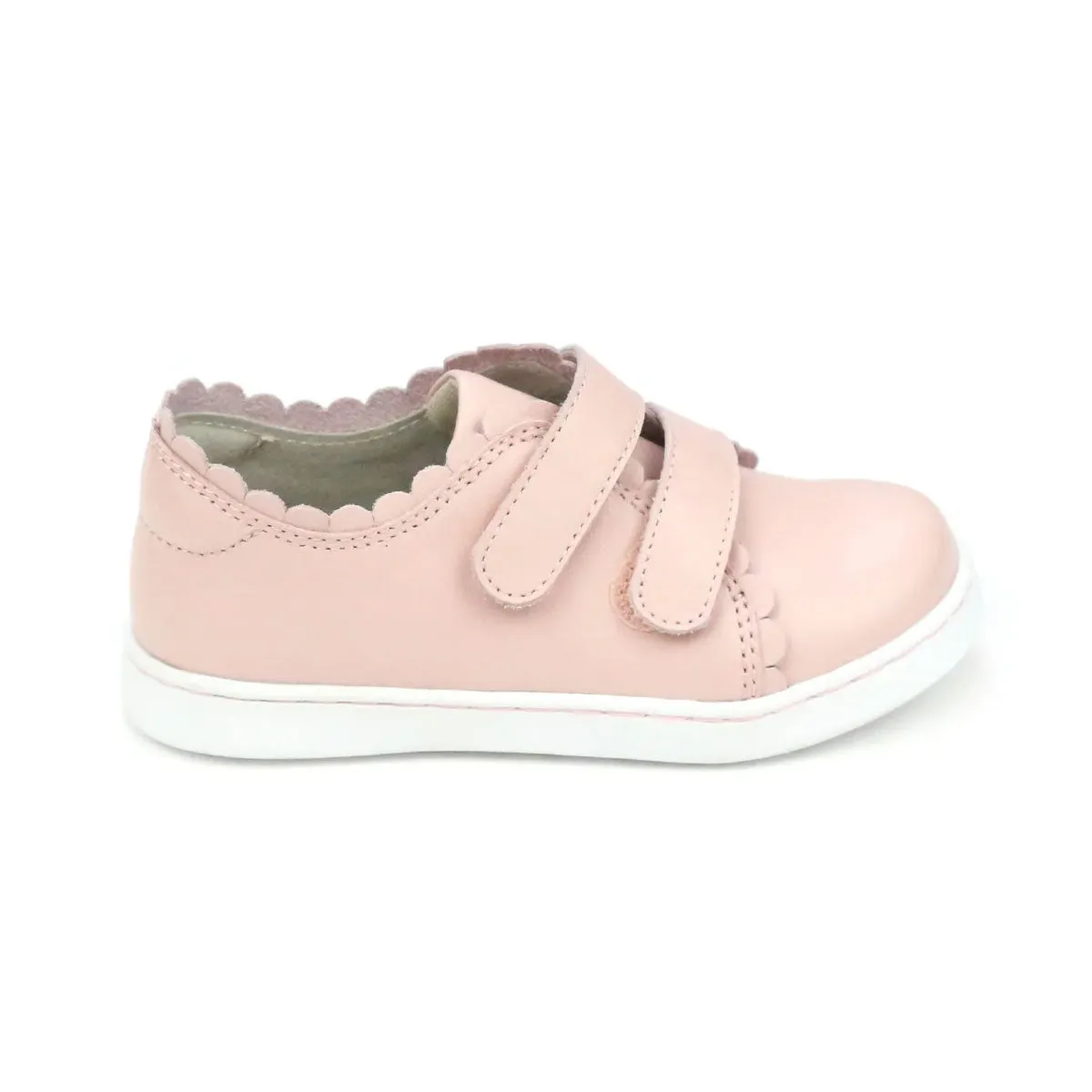 Caroline Scalloped Sneaker in Pink