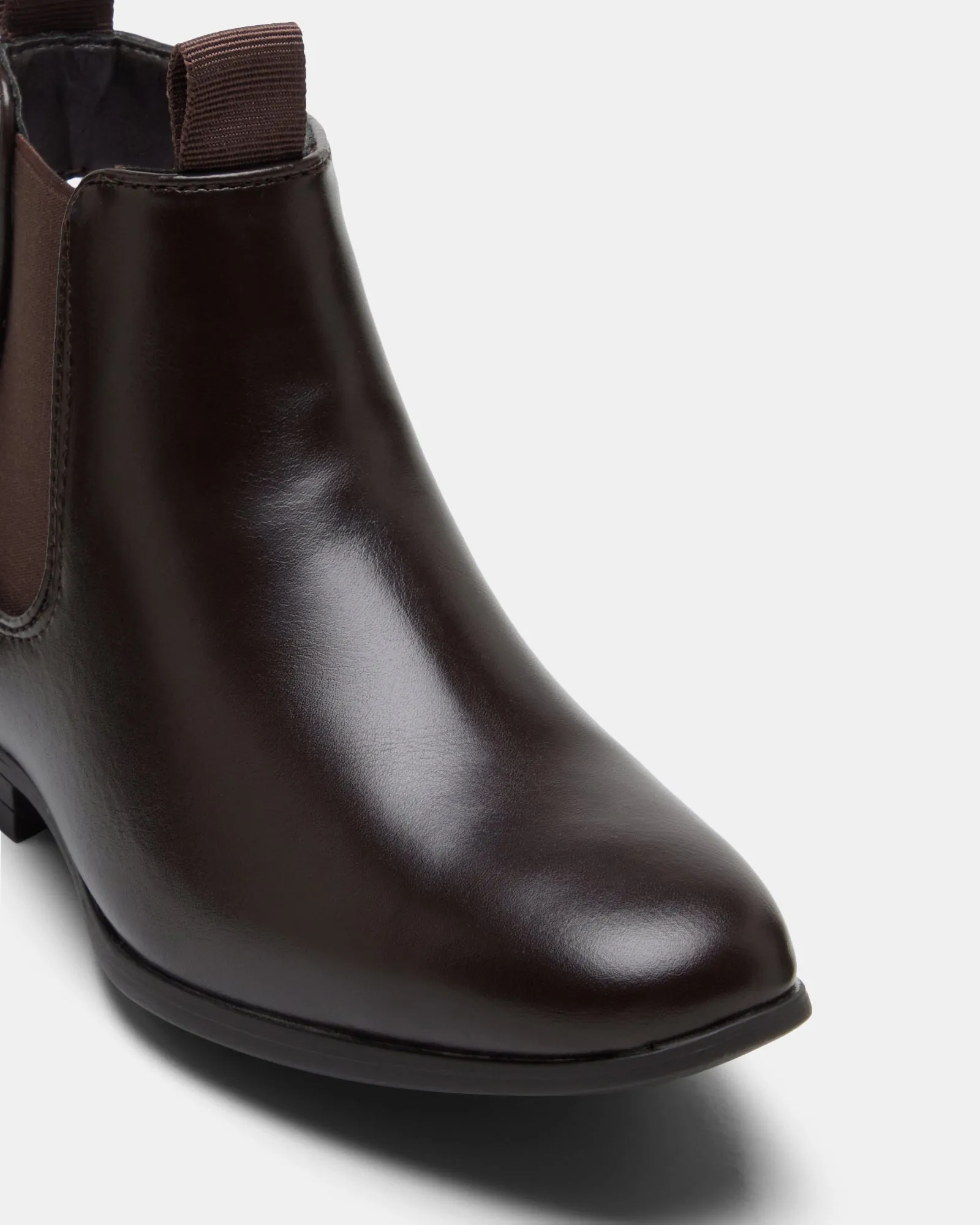 Manuel Gusset Boot Chestnut