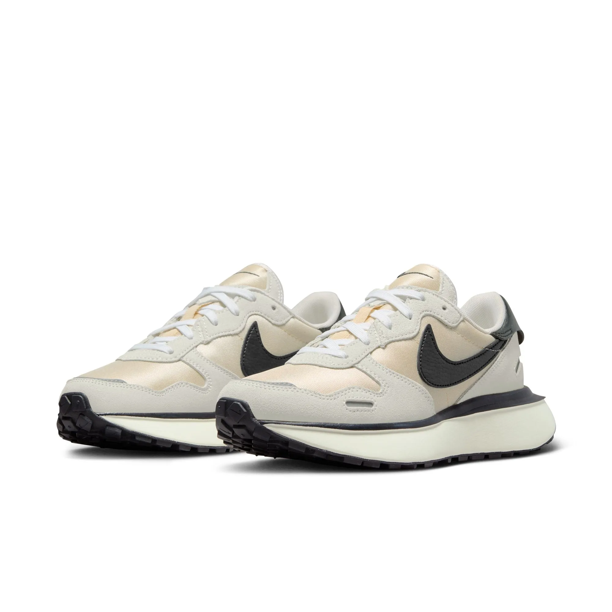 Nike Phoenix Waffle Women's Shoes