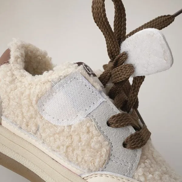 RTS: Fleece Lined Star Shoe-